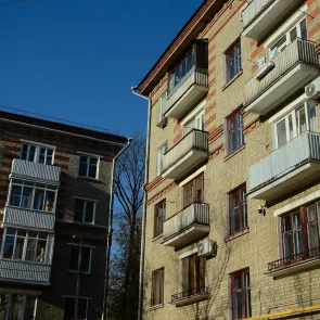 В большинстве домов на северо-востоке Москвы включили электричество